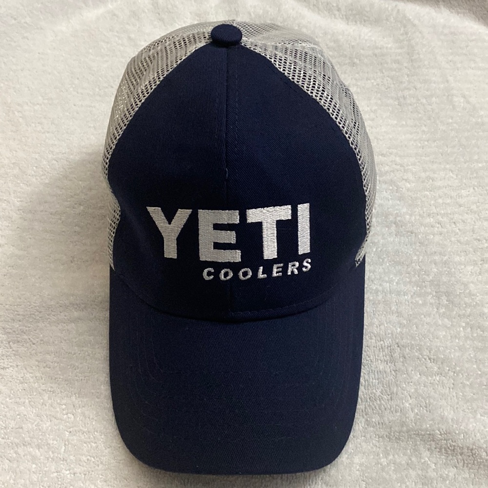 YETI SnapBack Truckers Hat.